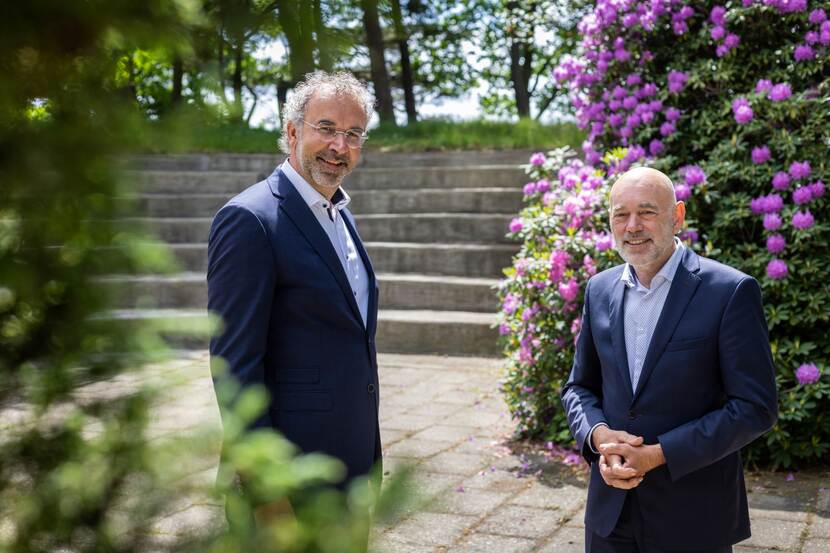 Dany Venema en Wijnand Lodder buiten
