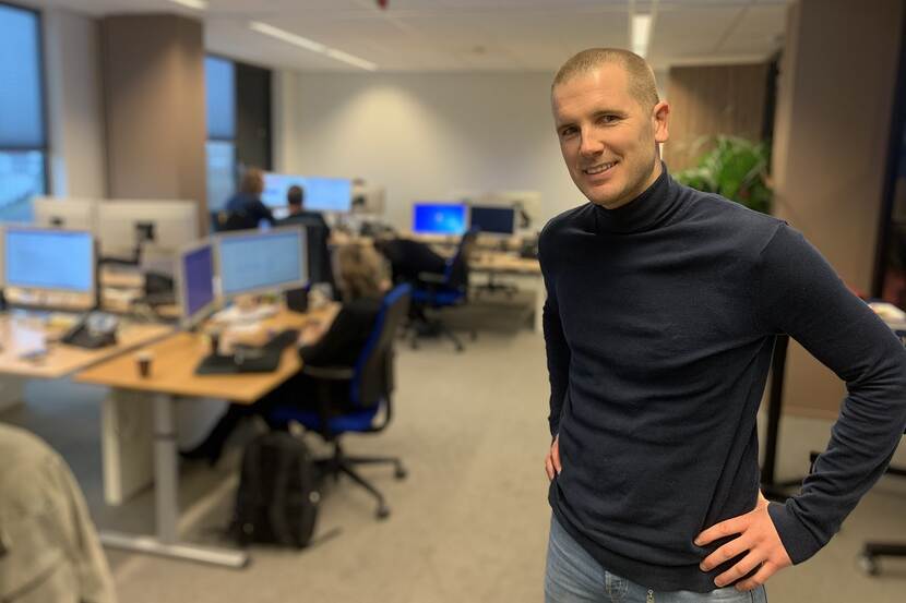 Marc op kantoor